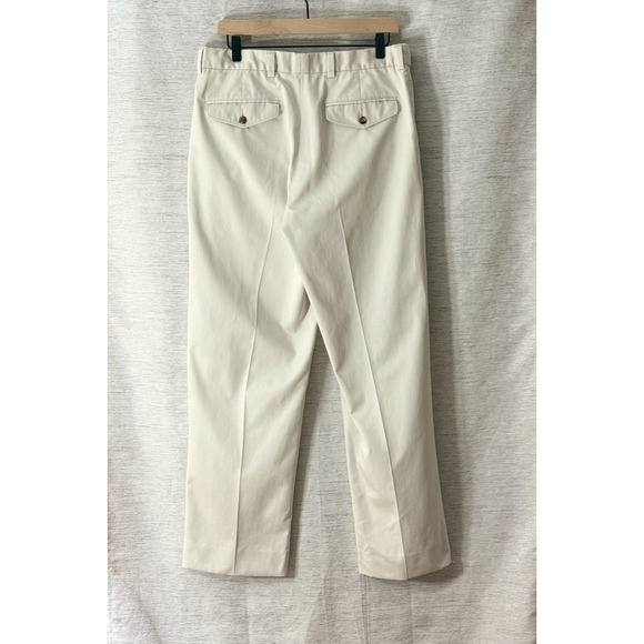 LL Bean Mens Comfort Waist Chino Pants Light Beige Flat Front Relaxed Fit Sz: 34 - Picture 2 of 3
